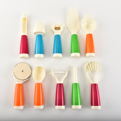 Modern and simple household melon and fruit peeler set in colorful plastic.